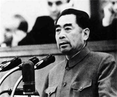 1979年邓小平访美和中美建交