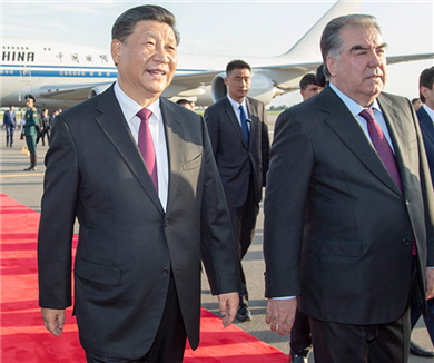 习近平塔吉克斯坦共和国进行国事访问