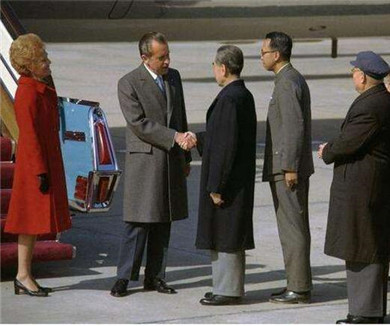 尼克松向中方表达访问中国的意愿
