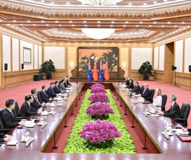 习近平会见澳大利亚总理
